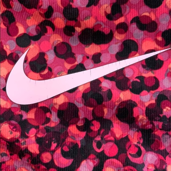 Nike sports bra! - Picture 2 of 5